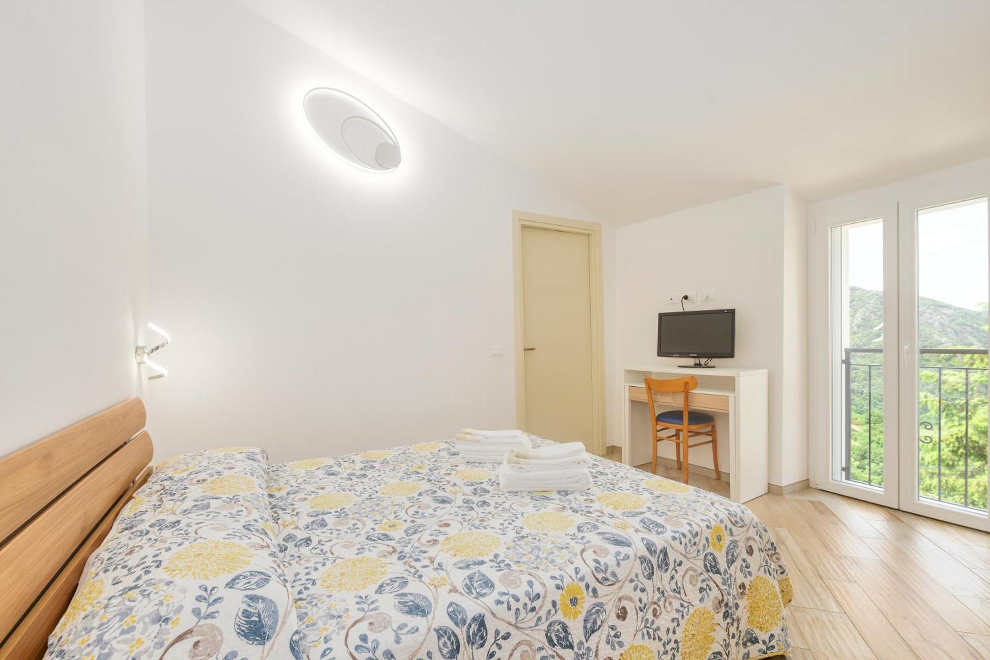 Ferienwohnung Ca' Rondine Castiglione Chiavarese Exterior foto